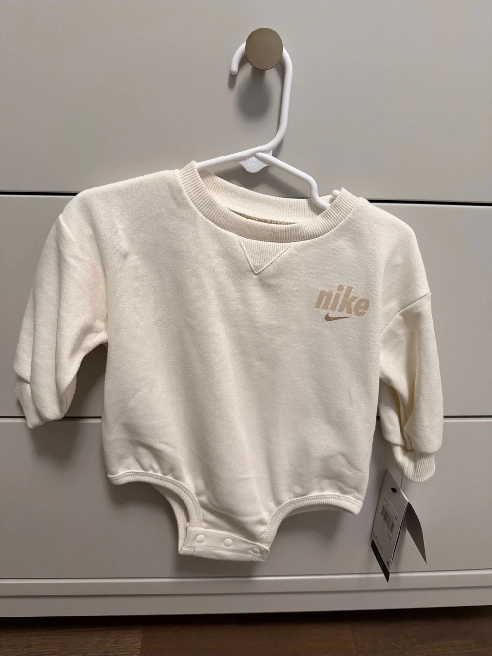 Nike Cream Infant Long-Sleeve Bodysuit